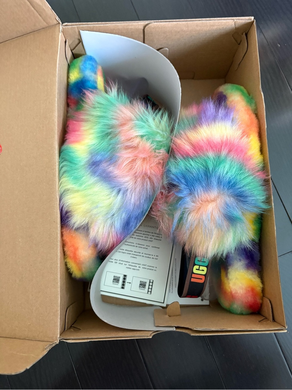 ๐๐๐ UGG NEW FLUFF PRIDE SLIPPER ๐๐๐ - Picture 13 of 15